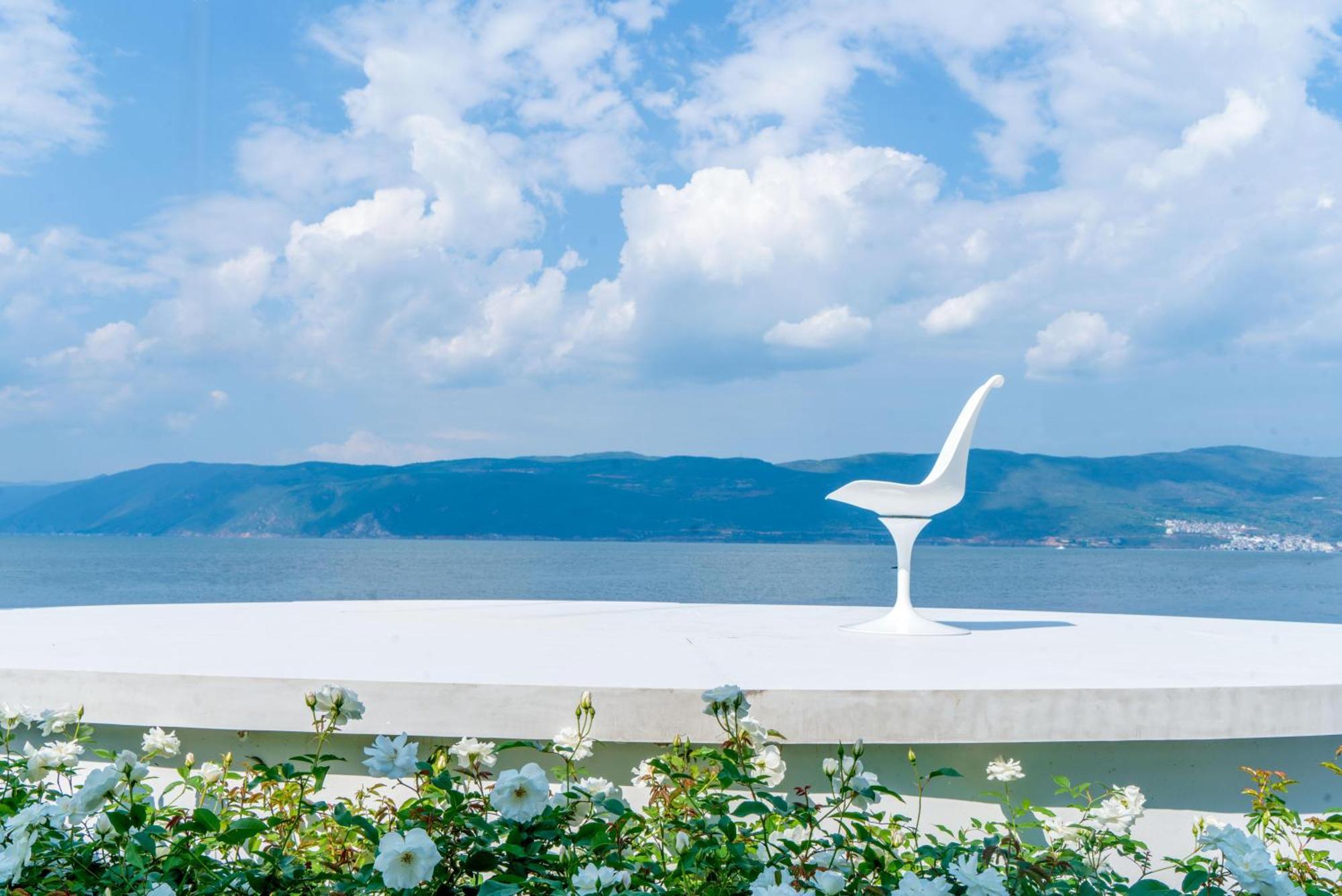 Dali Nest Secret Garden Lake View Inn Extérieur photo